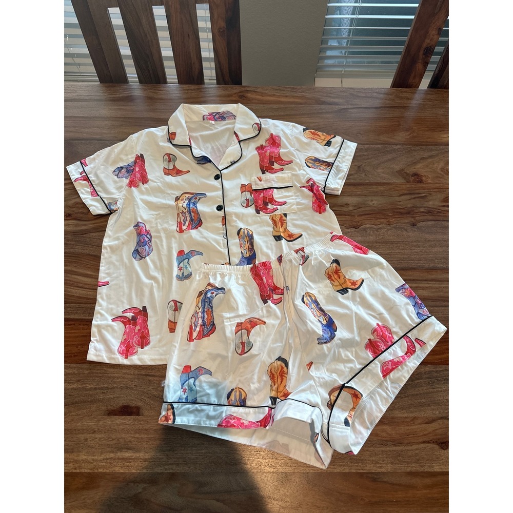 Womens Cowboy Boot Print Pajama Set White Pink Western Short Sleeve Shorts L